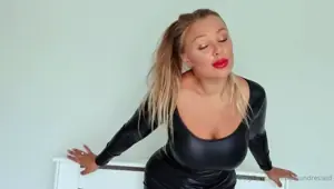Amateur blonde big tit milf fucks black guy