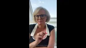 Hot Brunette mature Webcam Masturbation