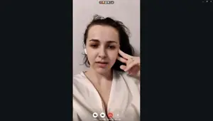 Brunette Solo Webcam Masturbation
