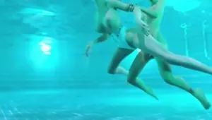 They Managed To Stay Alone At Night By The Pool. And They Had Futa Sex. 3D Dickgirl Fucks Girl And Cum On Her Stomach