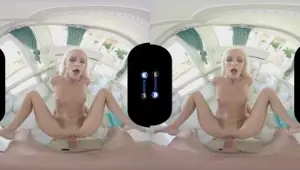 Blonde pianist offers up the hottest VR fuck