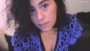 Mom shows her tits