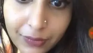 Beautiful Indian Babe Webcan solo