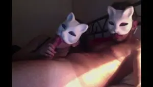 Masked Portuguese slut getting her pink cunt fingered