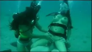 Hot fuck under the ocean