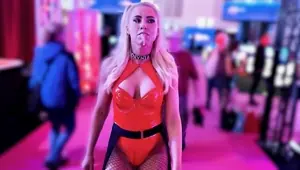 VENUS Fair Berlin PUBLIC FUCK directly at the exhibition stand ULTRA sperm walk DAYNIA
