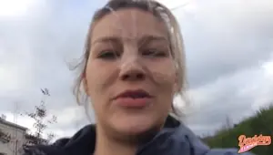 Cumwalk in the NEIGHBORHOOD
