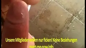 sie macht alles fuers geld