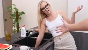 STUCK Blonde stunners hand was stuck so she called her kinky friend