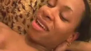 ETUDIANTE DE GUADELOUPE EN GANG BANG VDXX