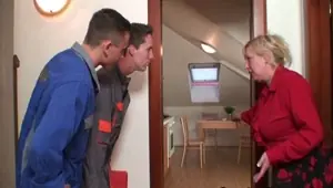 GRANDMA FRIENDS Old granny offers her pussy as a payment