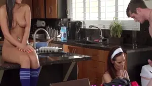 Mature stepmom teaches dude to lick stepdaughters pussy