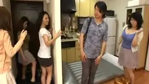 BigBreasted Wives and mothers Apartment Complex soapland