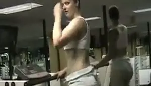 Sexy ASS White MILF Sweaty Hot Naked on Treadmill Ameman
