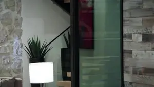 Naomi Swann Gets Her Pussy Fucked By The Black Monster Dick
