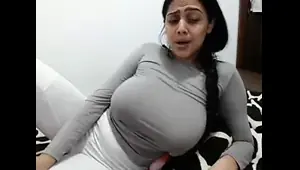 Big boob Indian girl on cam