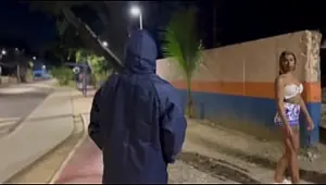 WIFE HAVING SEX ON TRAIN TRACKS LIVE