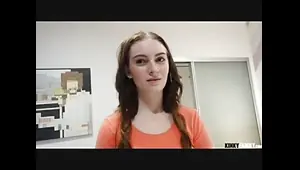Kinky Family Steal the jewels and get fucked